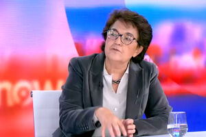 Ex-ministra da Saúde diz que concentração dos serviços de neonatalogia facilita gestão de escalas