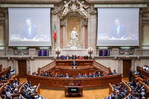 Discussão no Parlamento sobre o Orçamento do Estado para 2026