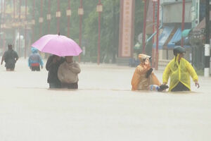 Chuvas torrenciais provocaram várias inundações na Tailândia este fim de semana 