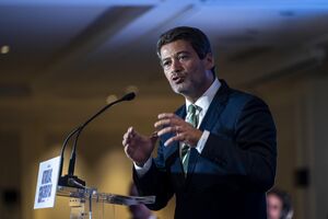 André Ventura alegou que, tanto a regionalização, como a eutanásia, não podem ser concretizadas apenas com base numa aprovação pela AR