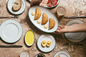 Estes pastéis de perdiz  estaladiços estão entre os grandes trunfos da carta  do Canalha