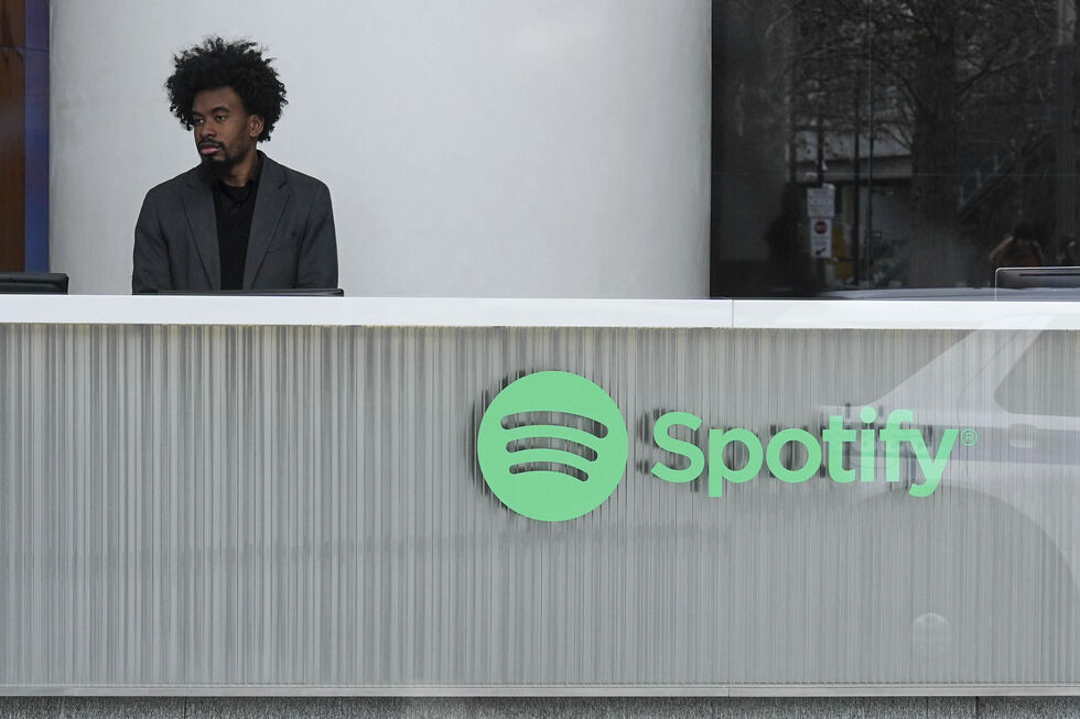 Spotify aumenta preços em setembro, mas prevê novas subidas