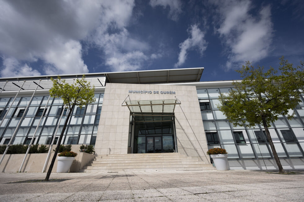 PJ investiga Câmara de Ourém por alegada corrupção e fraude