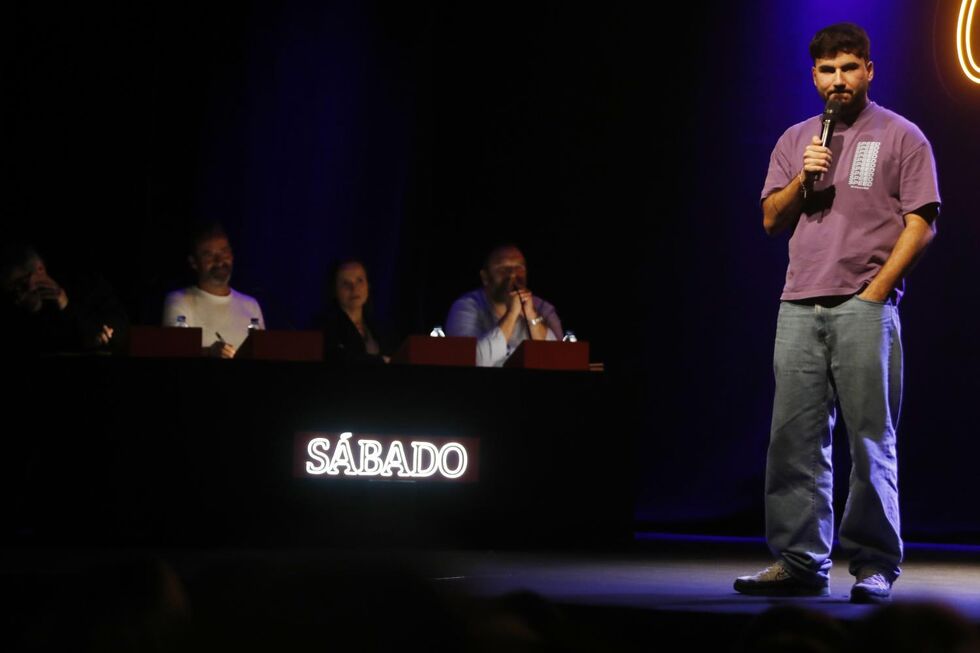 Aos 26 anos, Canavez arrebatou a quarta edição do concurso de stand-up comedy