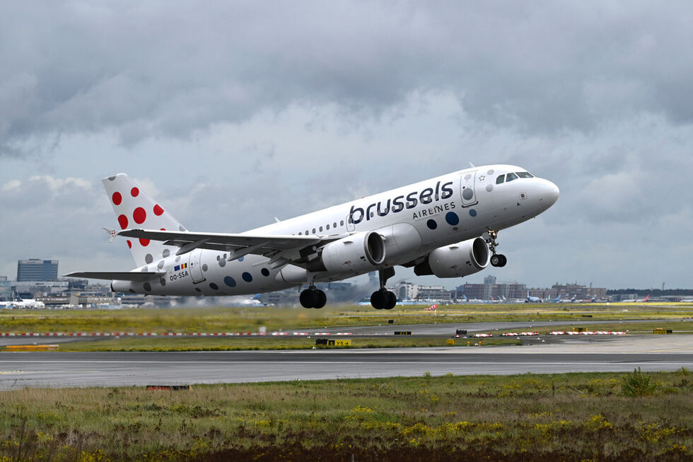 Aeroporto de Bruxelas cancela voos de partida a 26 de novembro devido a greve nacional