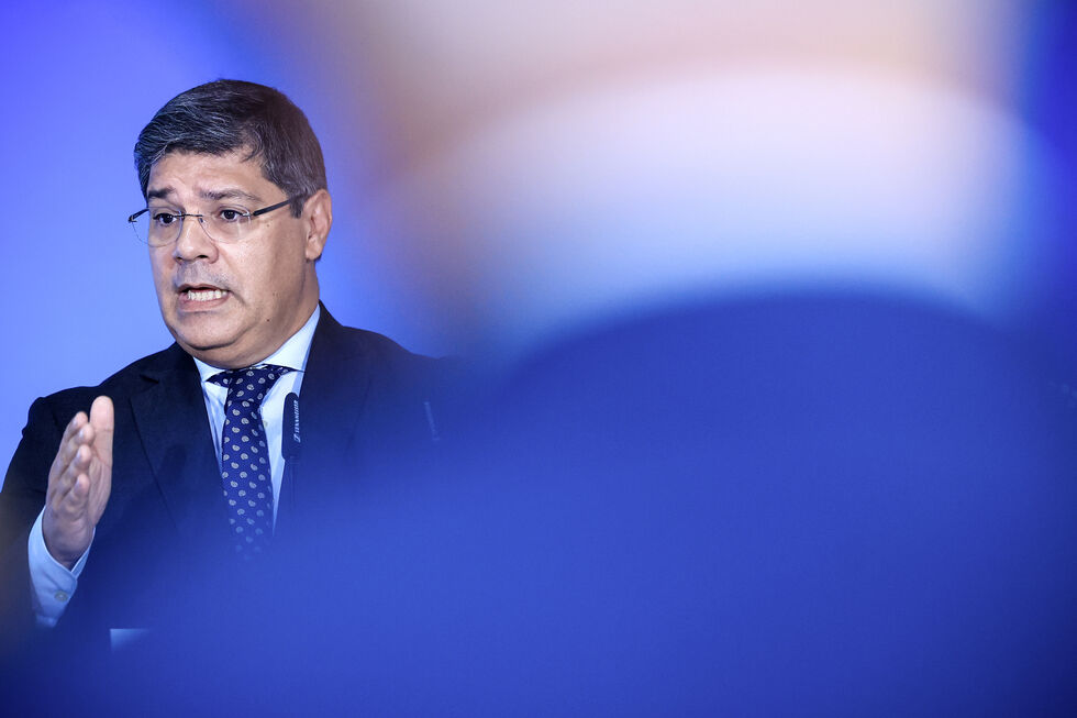 Eurico Brilhante Dias apresenta propostas do PS para o Orçamento de Estado na Assembleia da República