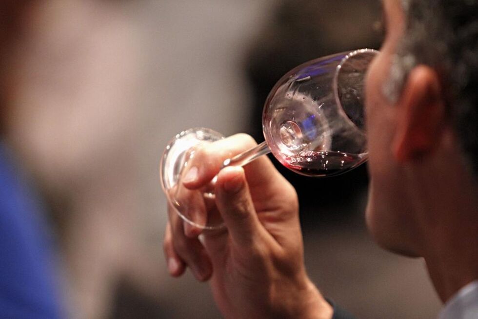 Fique com cinco sugestões de vinhos tintos para este inverno