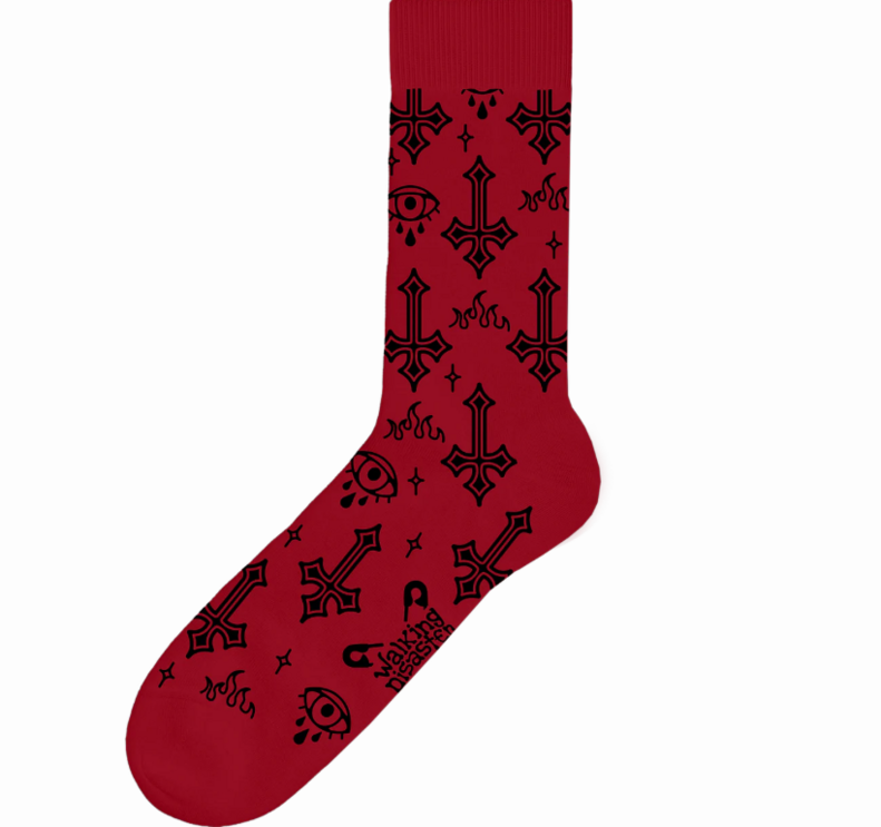 Meias 'Divertidas' com temática punk-rock