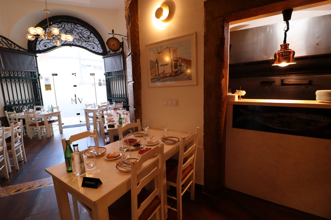 Velho Mirante é um restaurante de  referência de cozinha tradicional portuguesa na Pontinha