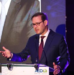 Governo diz que 'nada impede' ANA de acelerar prazo do novo aeroporto para 2035