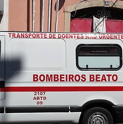 Bombeiros exigem pagamento de 30 milhões de euros em dívida pelas ambulâncias pré-hospitalares