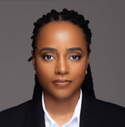 Deputada Eva Cruzeiro teve a sua assinatura adulterada numa reunião de comissão