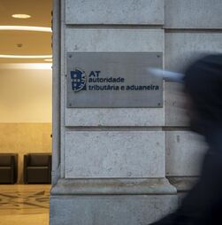 Fisco deixa alerta aos contribuintes sobre burlas feitas por e-mail e SMS