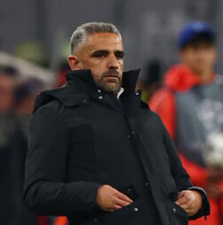 Sporting perde com Bayern e Rui Borges queixa-se da arbitragem: 'Se calhar os nossos são dos melhores do Mundo...'