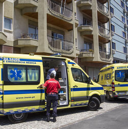 Não renovar meios adicionais em época de gripe foi uma decisão da anterior gestão do INEM 