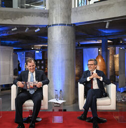 Chega e Moedas dão as mãos na Câmara de Lisboa