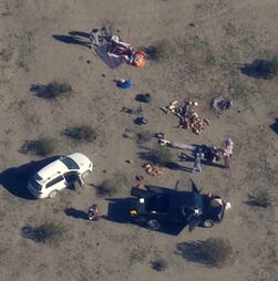 FBI revela vídeo do local onde suspeitos de planear ataques terroristas na Califórnia se preparavam para testar explosivos   