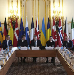 Líderes europeus decidem hoje sobre apoio financeiro à Ucrânia até 2027