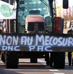 Assinatura do acordo com Mercosul adiada para janeiro