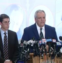 “Morto com uma mochila e duas armas de fogo”: Procurador-geral de Rhode Island explica como Cláudio Valente foi encontrado