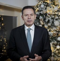 Montenegro de férias até sexta-feira é substituído por Rangel e depois por Sarmento