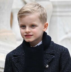 O tímido Jaime, a caminho do trono do Mónaco