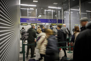 Controlo de fronteiras do aeroporto Humberto Delgado