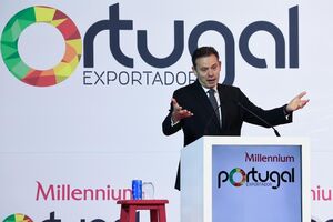Luís Montenegro discursa no Millennium Portugal Exportador 2025 sobre financiamento para empresas