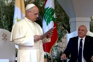 Papa Leão XIV deixa mensagem de esperança ao despedir-se do Médio Oriente 