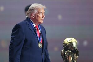 Donald Trump recebe Prémio da Paz da FIFA