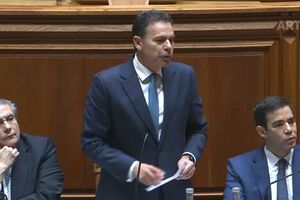 “Não houve nenhum aumento do imposto dos produtos petrolíferos”, diz primeiro-ministro 