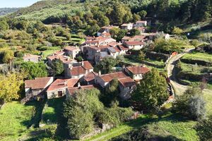 Aldeia de Póvoa Dão, em Viseu, foi vendida em leilão por 1,4 milhões após abandono