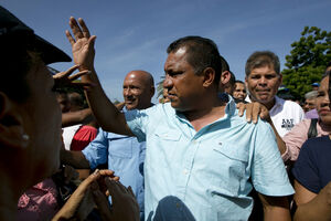 Alfredo Díaz, opositor venezuelano e ex-governador de Nueva Esparta, morreu na prisão