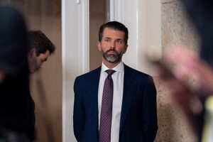 Donald Trump Jr. casou em duas ilhas nas Bahamas 