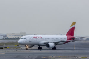 Iberia reduz rotas para Portugal devido à greve geral