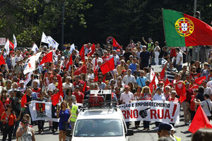 A última greve geral conjunta aconteceu em 2013.