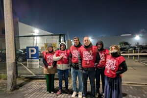 Piquetes de greve geral tentam parar fábricas e transportes