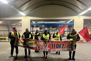 Piquetes de greve geral tentam parar fábricas e transportes