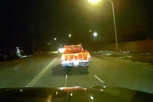 Polícia usa novo dispositivo “Grappler” para travar camião roubado em fuga nos EUA