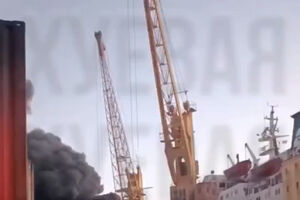 Embarcação turca é atingida por mísseis russos