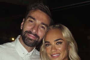 Rui Patrício recebe declaração da mulher na despedida das balizas.
