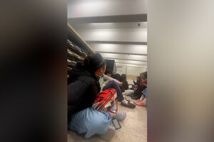 Alunos escondidos durante tiroteio na Universidade de Brown