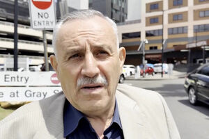 “O meu filho é um herói": as palavras do pai do homem que desarmou um dos suspeitos do tiroteio na praia de Bondi 