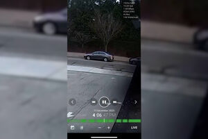 Polícia divulga novas imagens de suspeito de tiroteio na Universidade de Brown num momento em que as buscas se intensificam