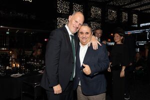 Salão Preto e Prata do Casino Estoril recebe Gala de Natal Walter International Group