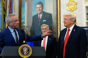 Kennedy Jr. critica procedimentos médicos para crianças trans com Trump