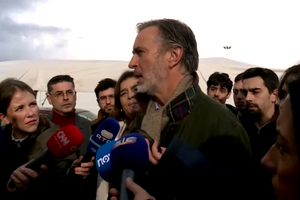 João Cotrim de Figueiredo diz que visita de Montenegro à Ucrânia é um "sinal importante"