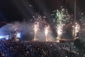 A festa de fim de ano em Albufeira é habitualmente das maiores