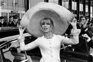 Morreu Brigitte Bardot, a lendária atriz que o Vaticano considerou uma 'má influência'