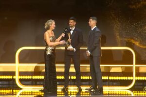 "É um privilégio receber um prémio de outra lenda do desporto": Novak Djokovic ganha distinção com chancela de Ronaldo